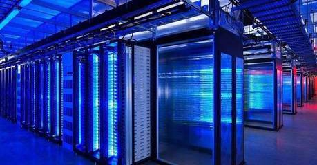 高合HiPhi X 生于當(dāng)下，活在未來的可進(jìn)化超跑SUV